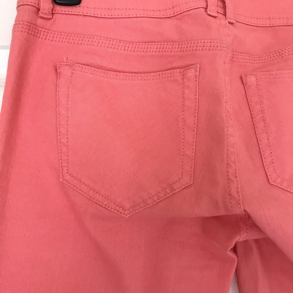 ELLE Capris - Picture 6 of 6